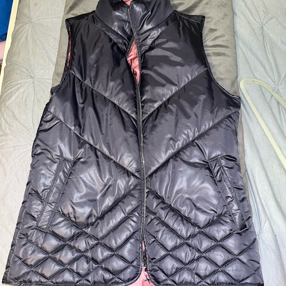 Reversible Vest - Picture 3 of 4